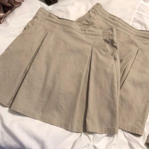 Set of 2 girls khaki skorts